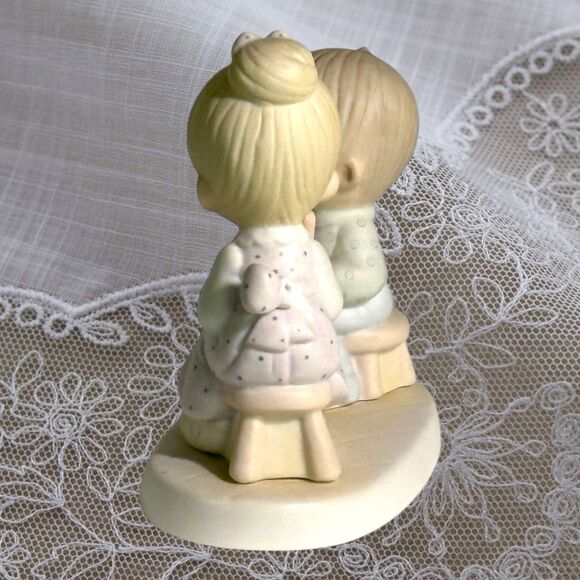 Jonathan David “Love is Patient” Precious Moments 1982, Fish 1983 TM Teacher - Picture 4 of 7